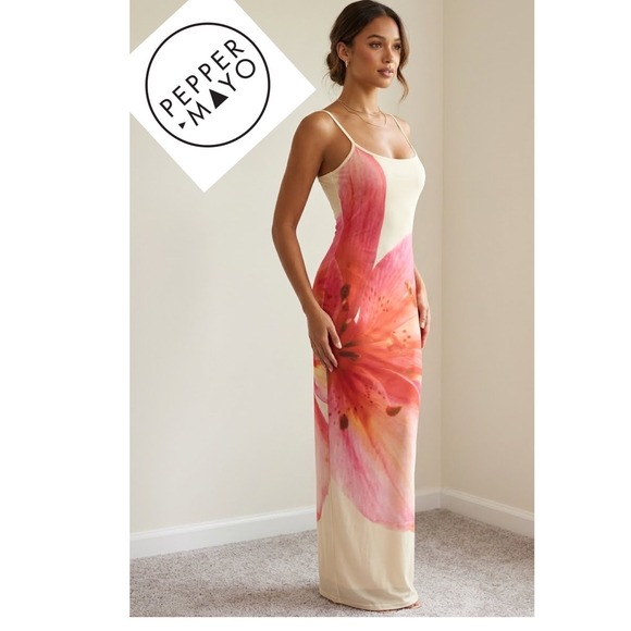 Peppermayo Dresses & Skirts - Peppermayo Pink Lily Floral Mesh Maxi Dress Cream Bodycon‎ NWT Size US 6 Summery